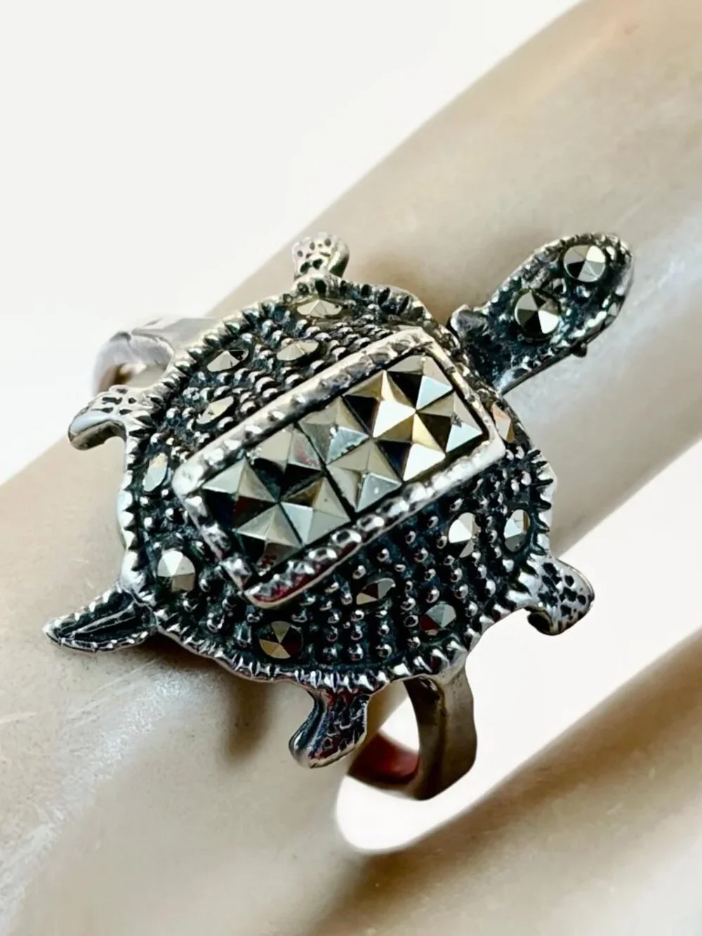 Vintage RIng, Turtle, Head Moves, Articulated, Sterling Silver, Marcasite